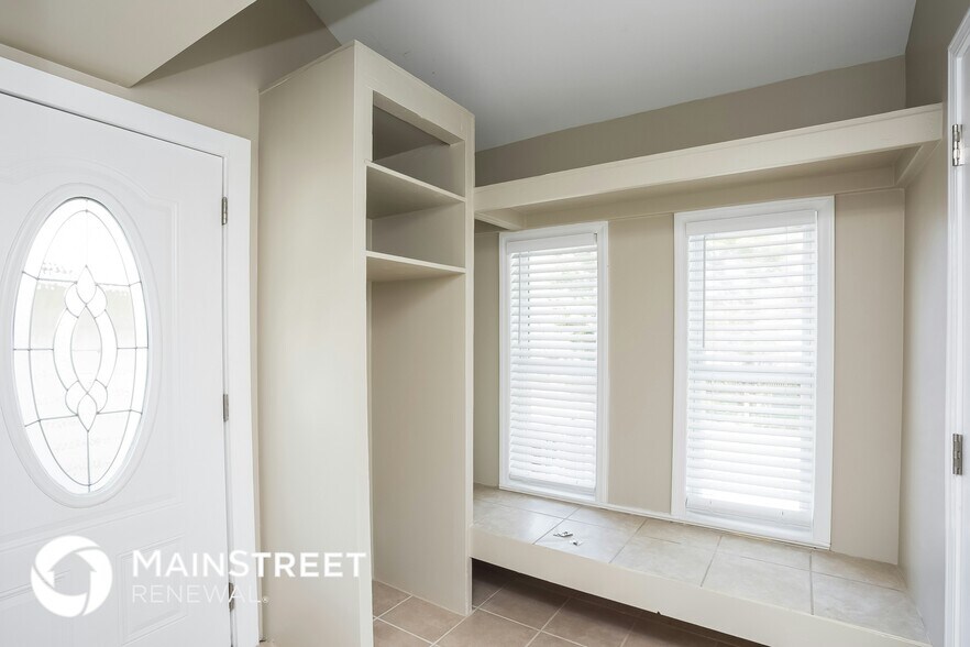 Building Photo - 1001 Hornbuckle Ct