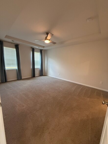 Building Photo - 374 Highline Trl