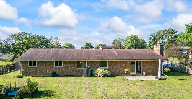Building Photo - Windmill Drive