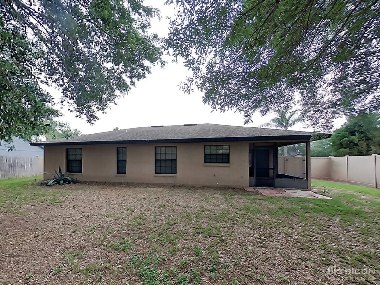 Building Photo - 4680 Treasure Cay Rd