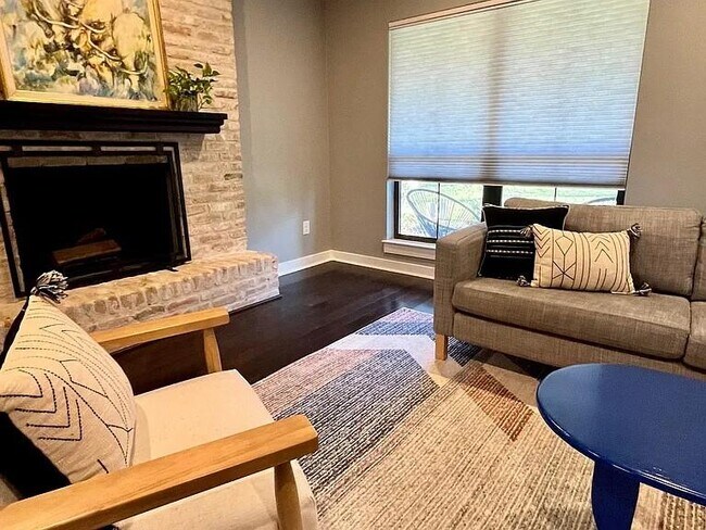 Building Photo - 2305 Comburg Castle Way