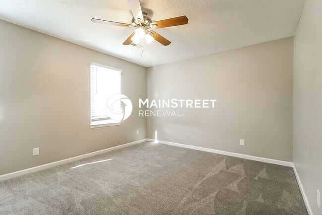 Building Photo - 3 Bedroom Pet-Friendly Home in Raleigh, NC with Main Street Renewal
