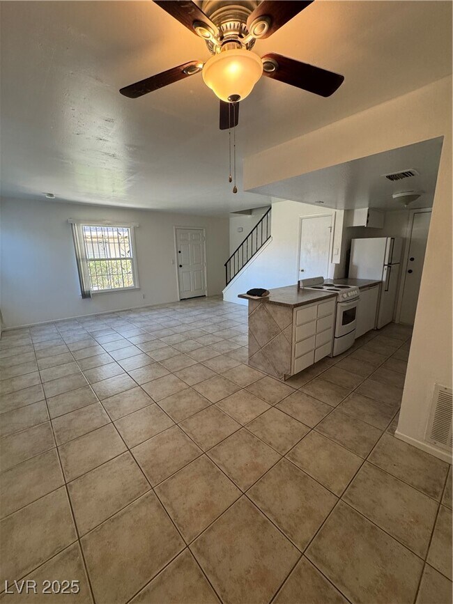 Building Photo - 1441 Dorothy Ave