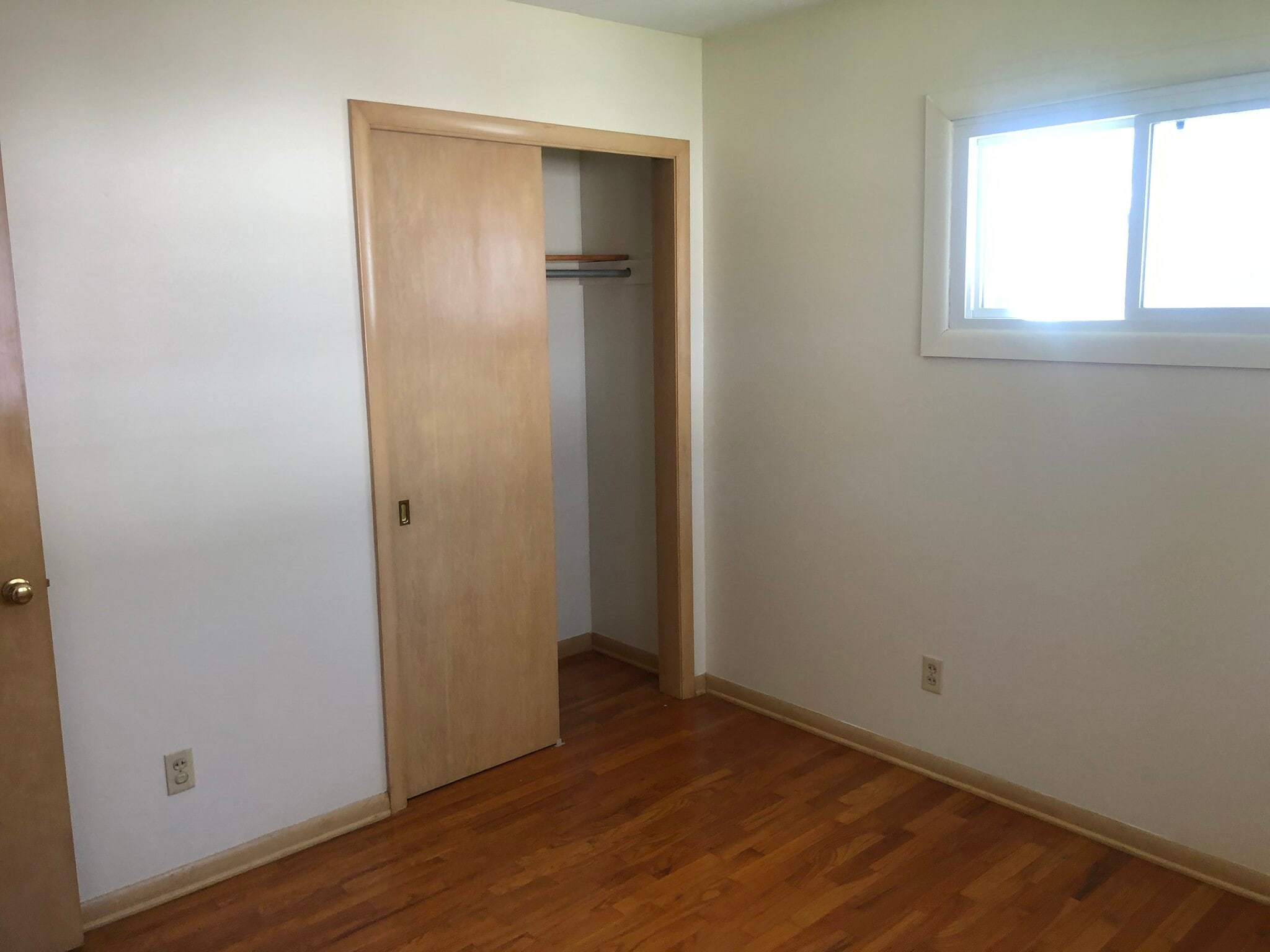 Bedroom 3 - 4130 E Grand Ave