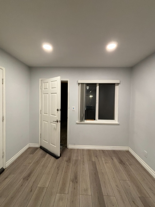 Building Photo - 2304 E Virginia Ave