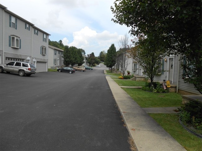 Building Photo - 9625 Cost Ave