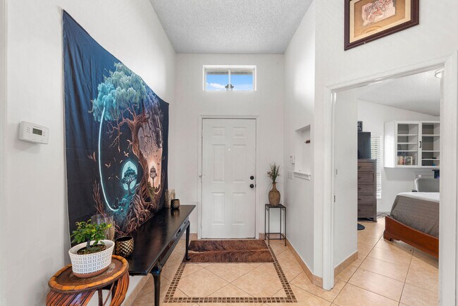 Building Photo - 5078 Willow Pond Rd W