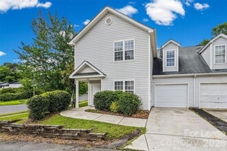 Building Photo - 5194 Brooktree Dr