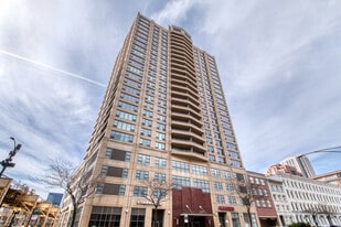 Building Photo - 200 N Jefferson St