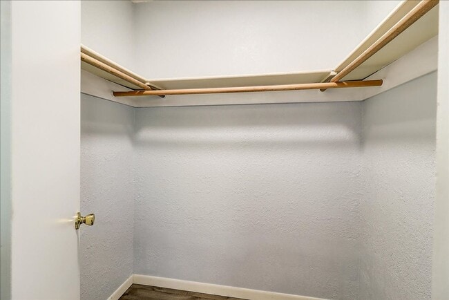 Building Photo - 5530 Tahoe Cir