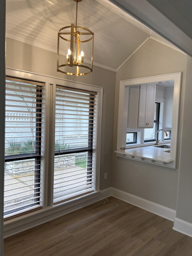 Building Photo - 4908 Spearman Dr