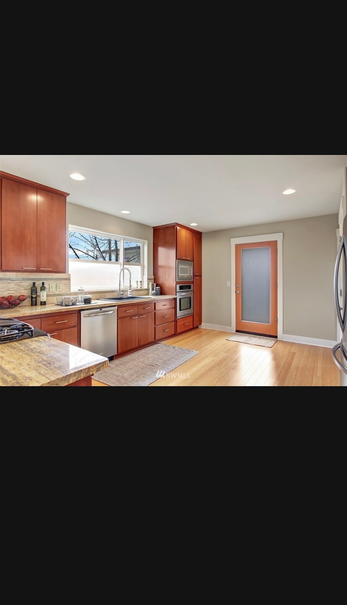 Building Photo - 6713 13th Ave NW