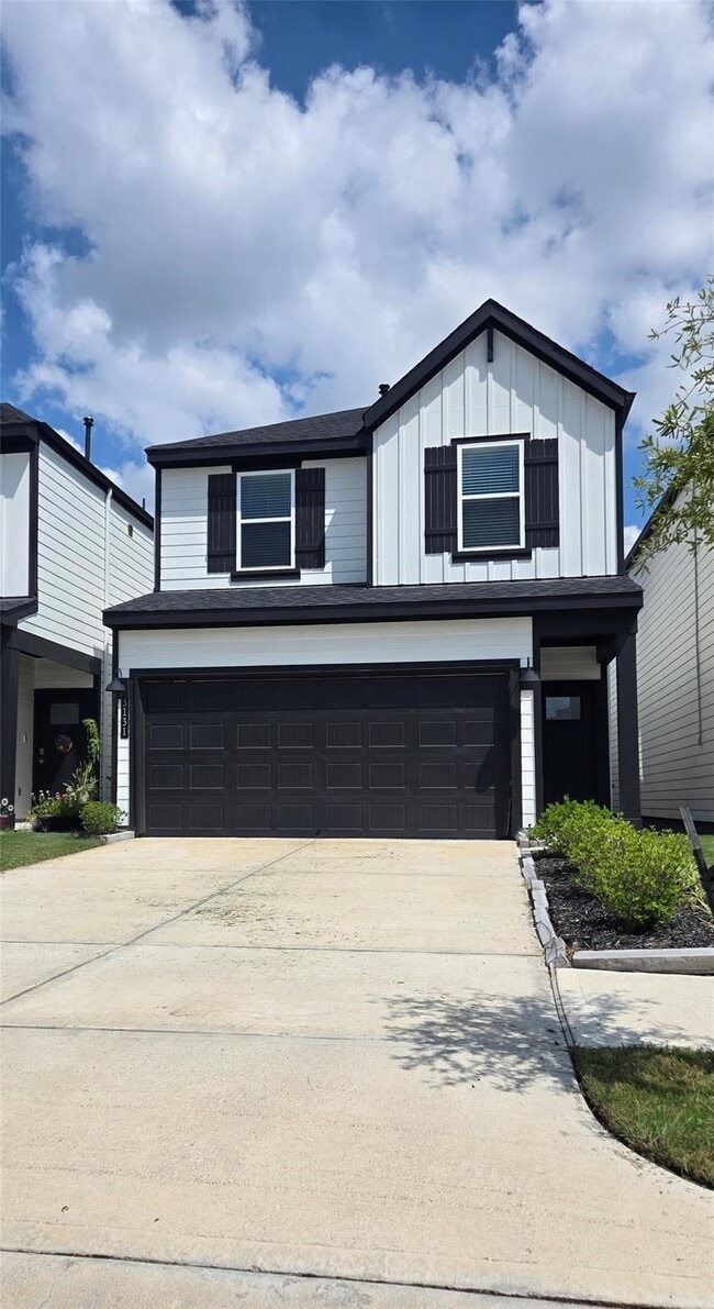 Building Photo - 3002 Skyline Mesa Dr