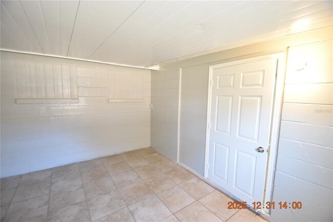 Building Photo - 3518 Umber Rd