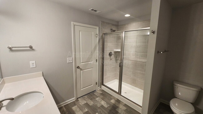 Building Photo - 5238 Pinnacle Walk