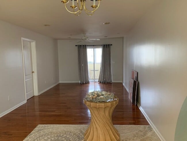 Building Photo - 2BR 2BA Rehoboth Beach Condo in The Palms!