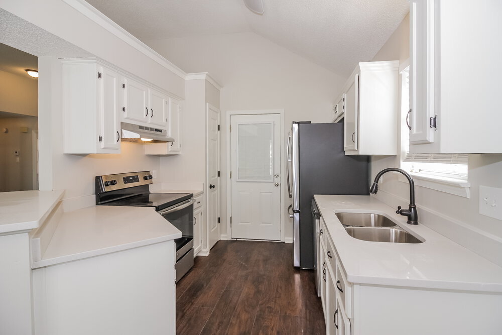 Building Photo - 6931 Gallop Dr