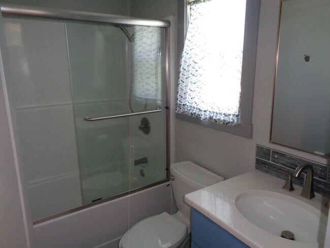 Building Photo - 1364 Northern Heights Loop NE