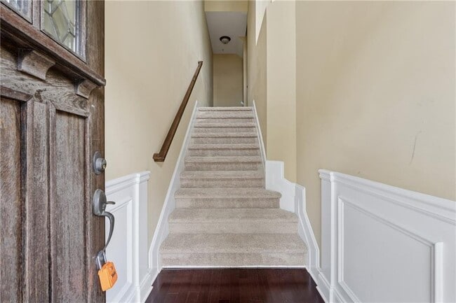 Building Photo - 6153 Indian Wood Cir
