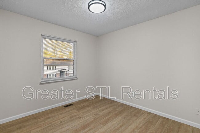 Building Photo - 2344 White Ash Ct