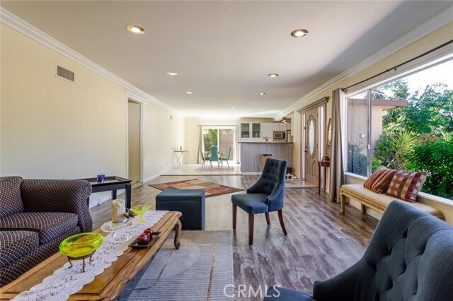 Building Photo - 19026 Keswick St