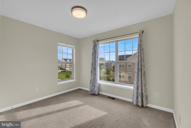 Building Photo - 25284 Arrowroot Terrace