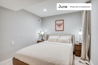 Building Photo - Room in Shared 4 bed/3.5 bath home