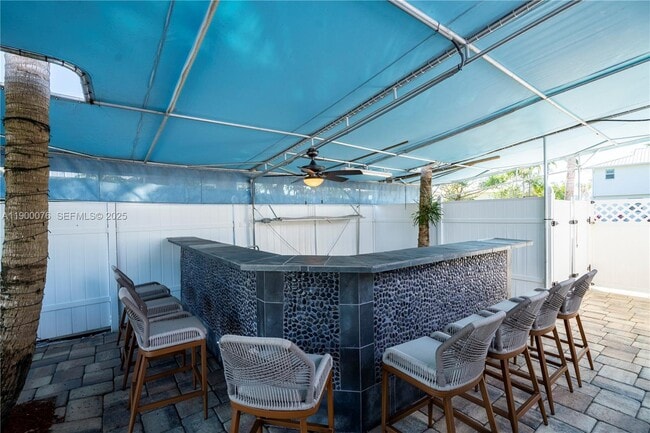 Building Photo - 474 Peninsula Dr