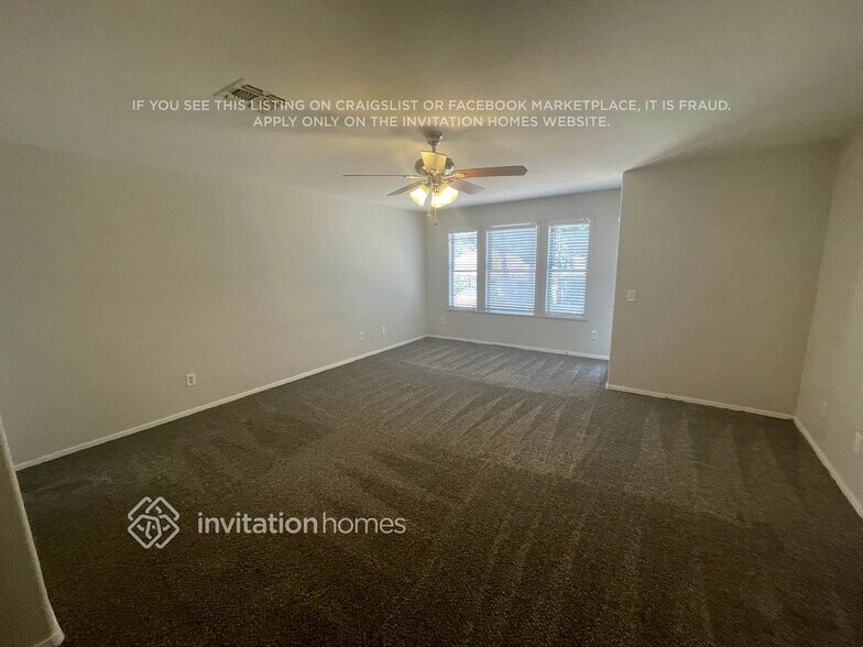Building Photo - 434 W Orchard Way