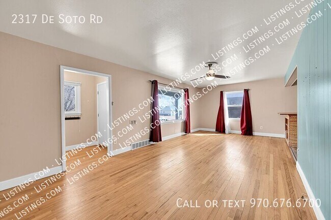 Building Photo - 2317 De Soto Rd