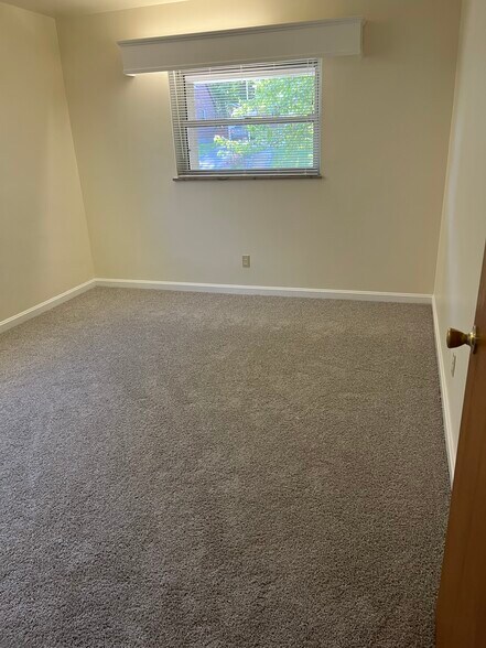 Bedroom - 3756 Wilmar Dr
