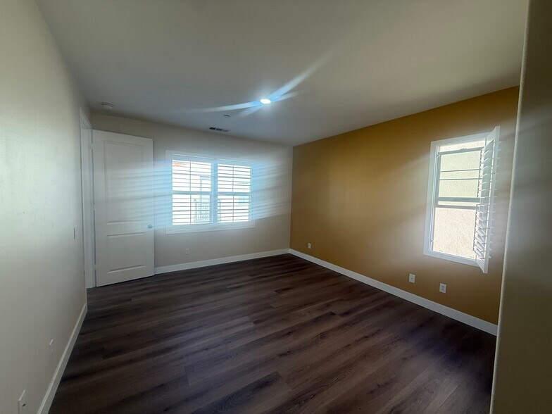 Building Photo - 21725 Bene Dr