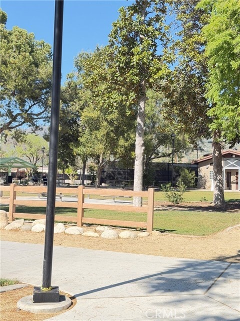 Building Photo - 648 Patterson Ave