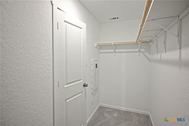 Building Photo - 11560 Chestnut Barr Dr