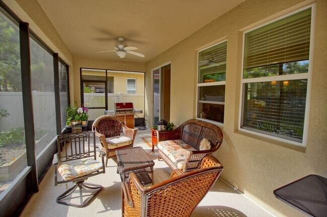 Building Photo - 7973 Pleasant Pine Cir