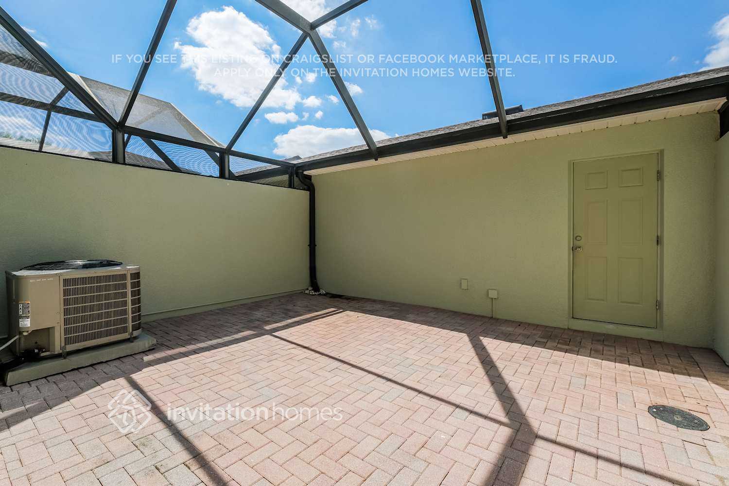 Building Photo - 14138 Stilton St