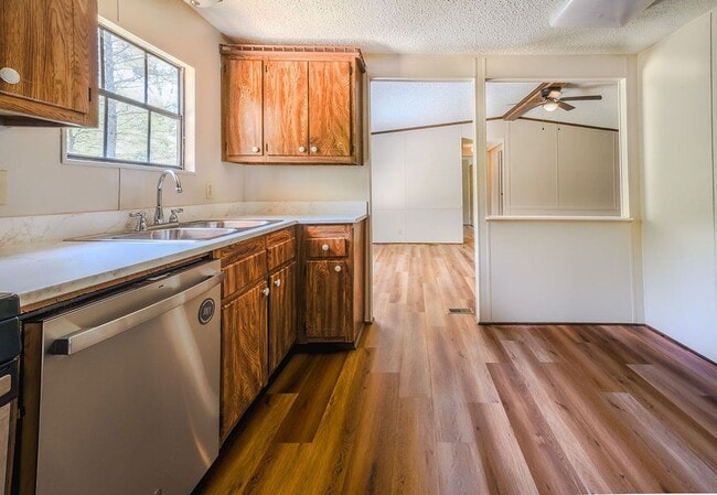 Building Photo - 3-BED 2-BATH RENTAL IN MADISON COUNTY