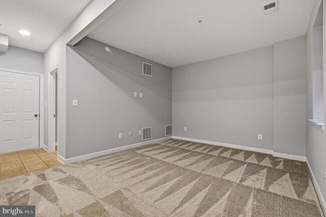 Building Photo - 11657 Leesborough Cir