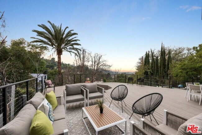 Building Photo - 3936 Farley Ct