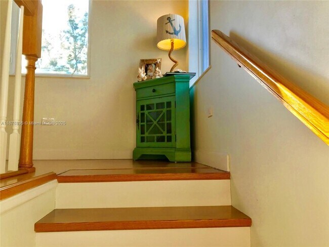 Building Photo - 30 Jean La Fitte Dr