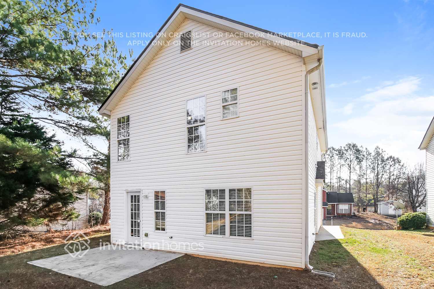 Building Photo - 3973 Cress Way Run