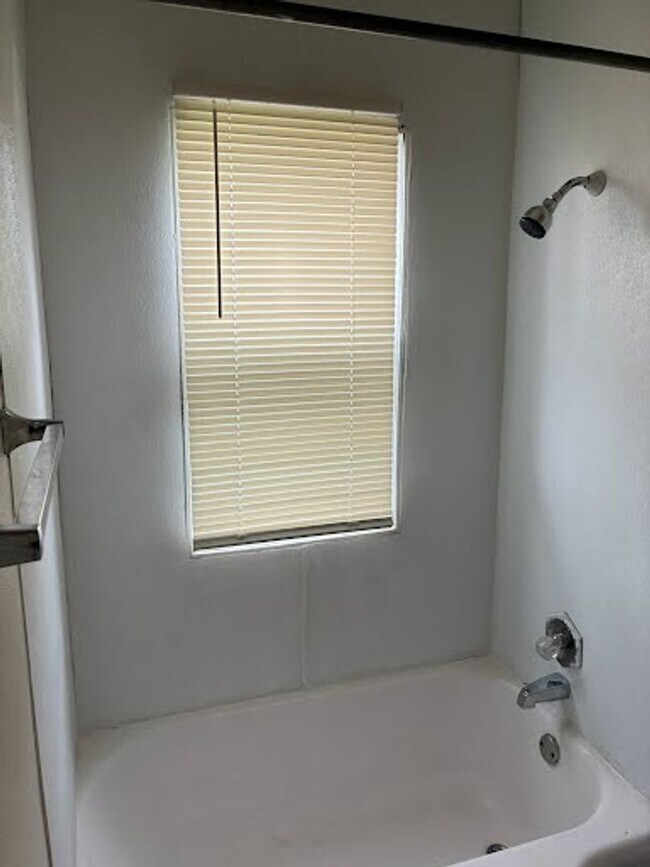 Building Photo - 1532 South 13th Street