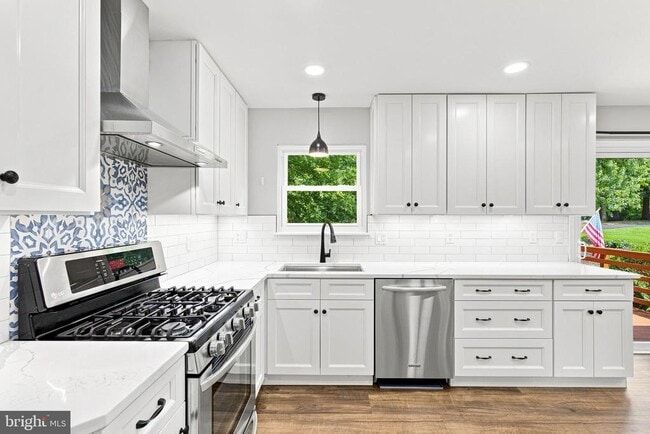 Building Photo - 11414 Bronzedale Dr
