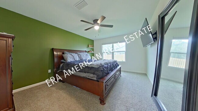 Building Photo - 5827 Belmont Stakes Rd