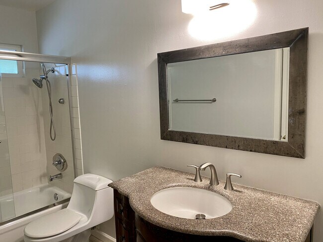 Building Photo - 4971 Ponderosa Ter