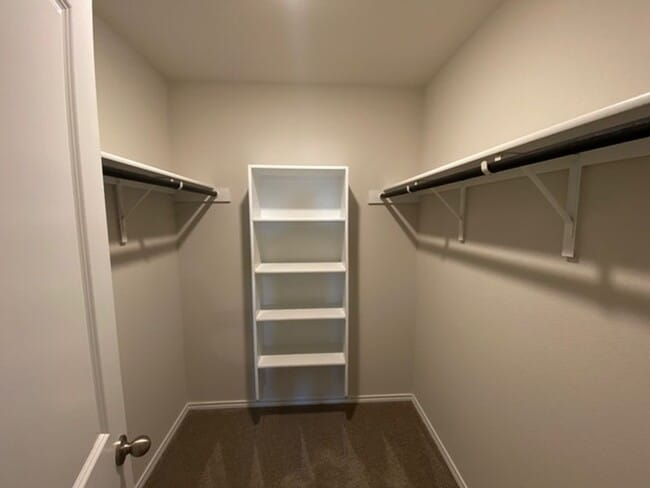 Building Photo - NEWER ONE STORY | 3 BEDROOM | 2 BATH | WHI...