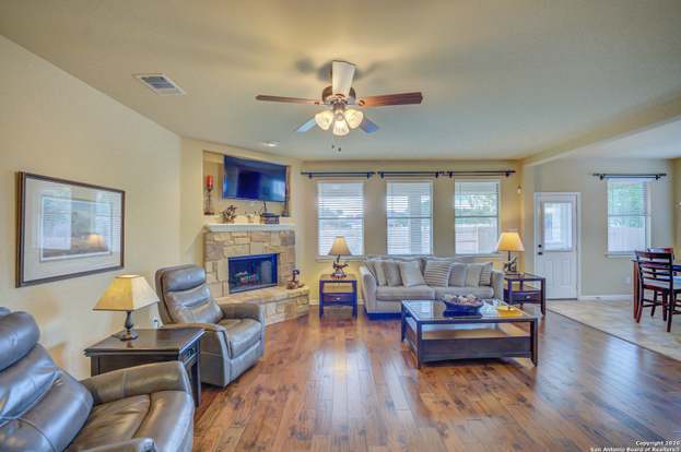 Building Photo - 398 Pecan Meadows