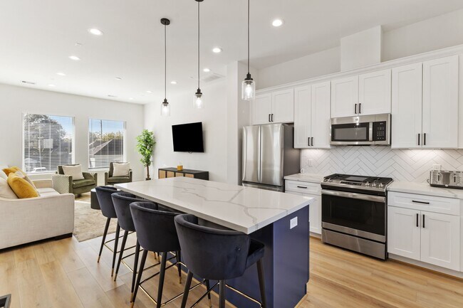 Building Photo - 1807 Lee St