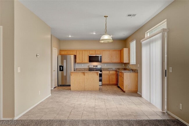 Building Photo - 893 Dancing Vines Ave