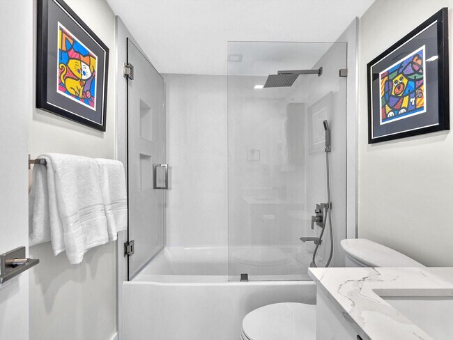 Building Photo - 1421 S Ocean Blvd